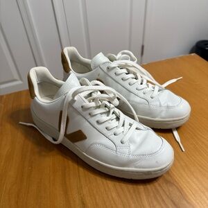 Veja V-12 Sneakers